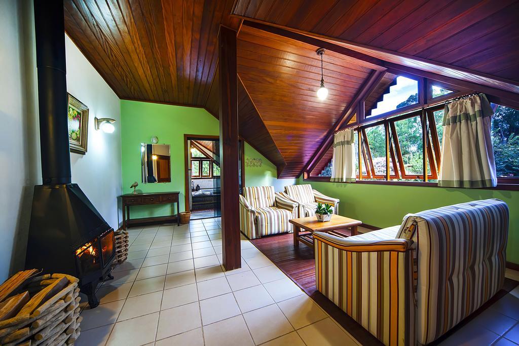 Pousada Dos Pinhos Hotel Công viên tiểu bang Pedra Azul Ngoại thất bức ảnh